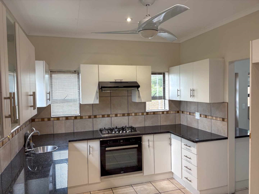 3 Bedroom Property for Sale in Stilbaai Wes Western Cape